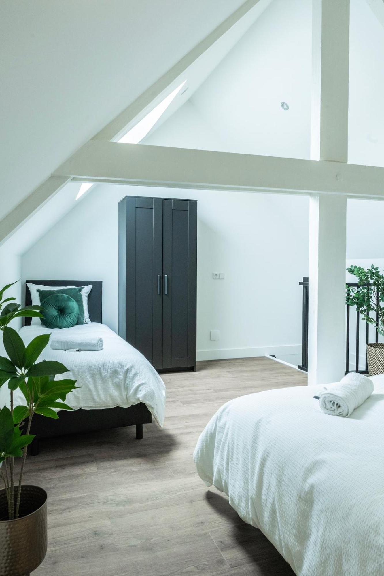 6-Bed Aircon House Diaz 60M2, Many Bedrooms Tilburg Exteriör bild